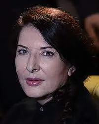 18725_marina_abramovic.jpg