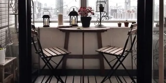 Balkon sefalarınızı keyifli hale getirecek dekorasyon önerileri