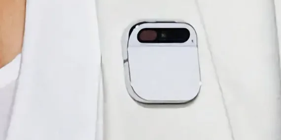 Ekransız, Giyilebilir Telefonlar Geliyor! Karşınızda Ultra İlginç Özelliklerle Donatılan “AI Pin”