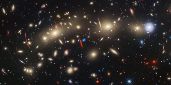 NASA, Cihanın Bugüne Kadarki “En Renkli” İmajını Paylaştı