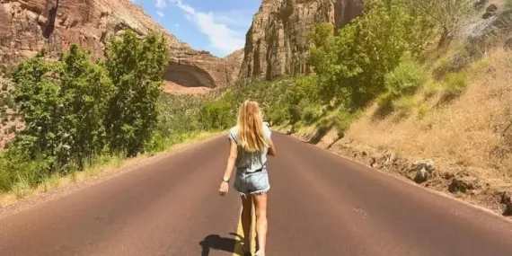 196 Ülkeyi Gezerek Guinness Rekoru Kıran Bayan, En Hoş 11 Ülkeyi Seçti