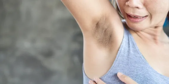 Bembeyaz olacak! Koltuk altı kararmalarına 2 malzemeyle veda edin