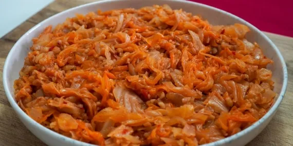 Kapuska kokusuna son! Kokusuz fırında kabuska tarifi