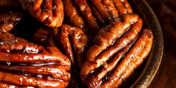 Baharatlı pikan cevizi