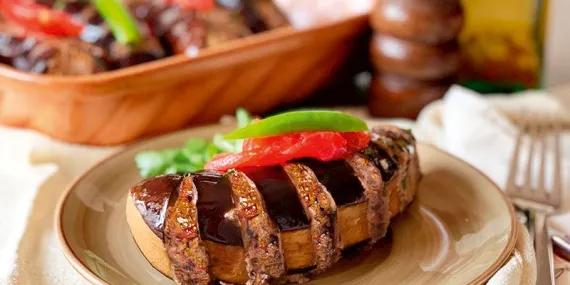 Beli bağlı (Beli kırık) patlıcan kebabı