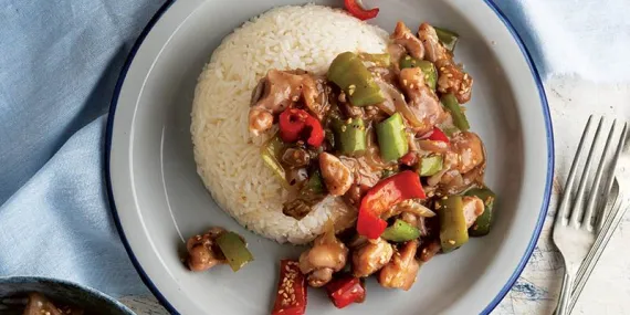 Biberli tatlı tavuk yemeği