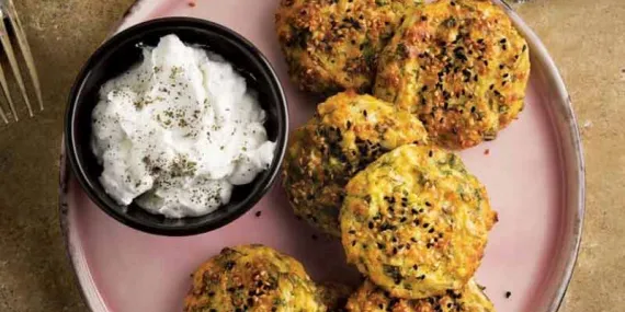 BILDIRCIN YUMURTASI TOPLARI