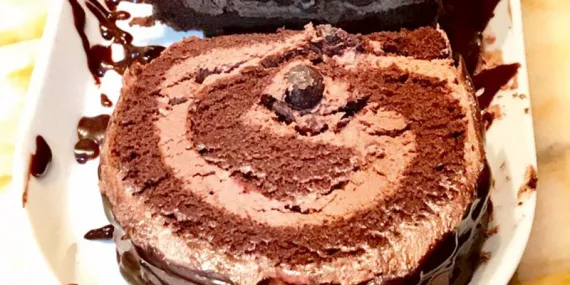 Çikolatalı İsviçre rulosu (Swissroll)