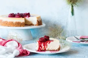 cilekli-cheesecake-icJqUiFt.jpg