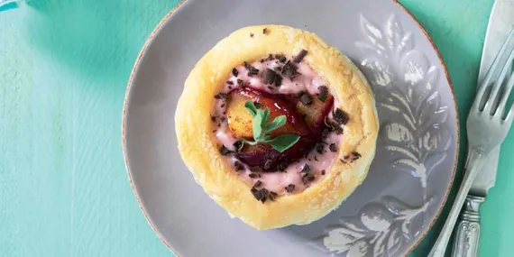 ERİK KREMALI VOLOVAN PASTA