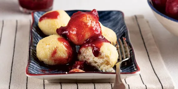 Erik soslu lor tatlısı