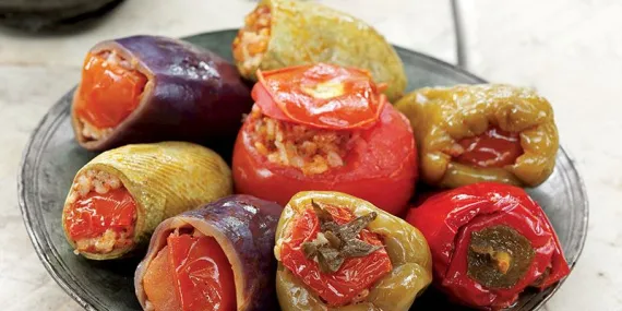 ETLİ KARIŞIK YAZ DOLMASI