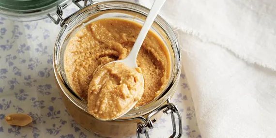 Ev yapımı fıstık ezmesi