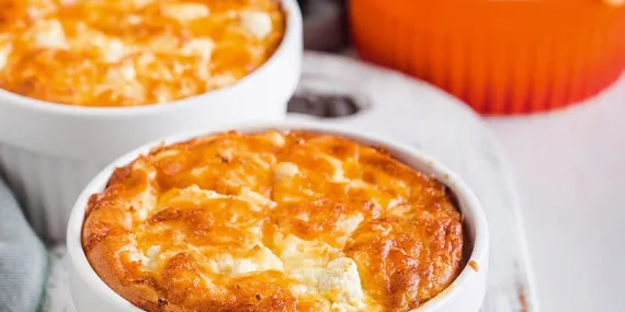 Güveçte patatesli patlıcan sufle