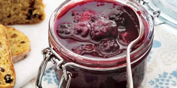 HURMA SUYUNDAN TAZE BÖĞÜRTLEN REÇELİ