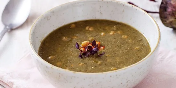 Ispanaklı nohutlu kişniş tohumlu çorba
