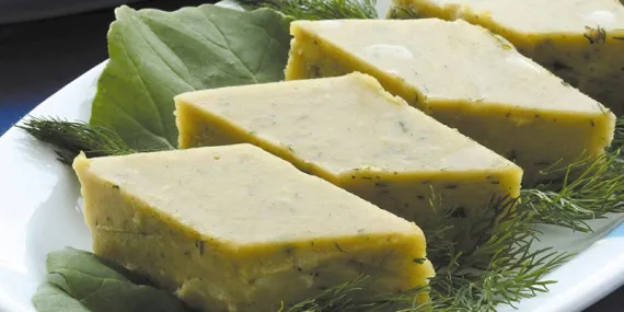 KİMYONLU VE SOĞANLI FAVA