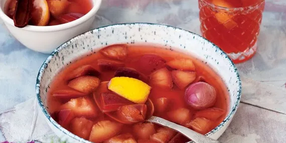 KURU KAYISILI ERİKLİ HOŞAF