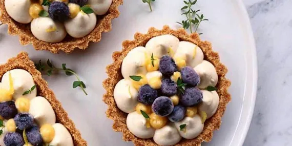 Limon kremalı cheesecake tart
