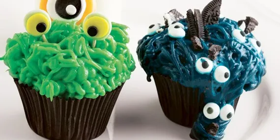 MONSTER CUPCAKES