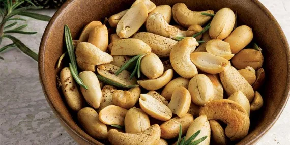 SARIMSAKLI FISTIKLAR