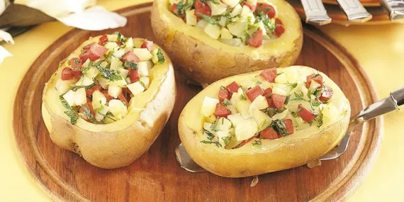 SOSİSLİ PATATES DOLMASI