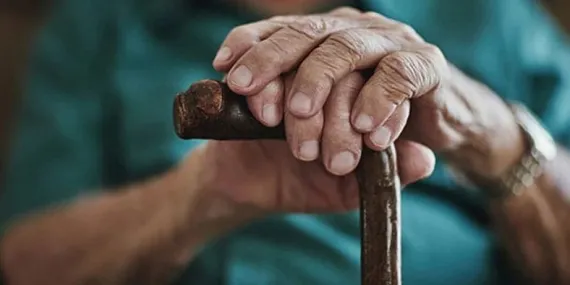 Tek Bir Geni Baskılamak İnsan Ömrünü Yıllarca Uzatabilir!