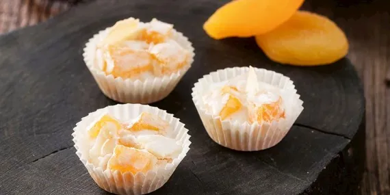 Unsuz kuru kayısılı vira kurabiyesi