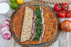 antep-lahmacun-XCU6a1kW.jpg