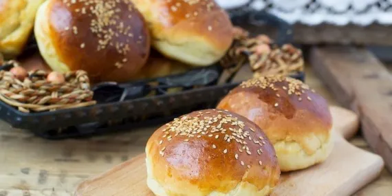 Bayatlamayan Kabartma Tozlu Poğaça