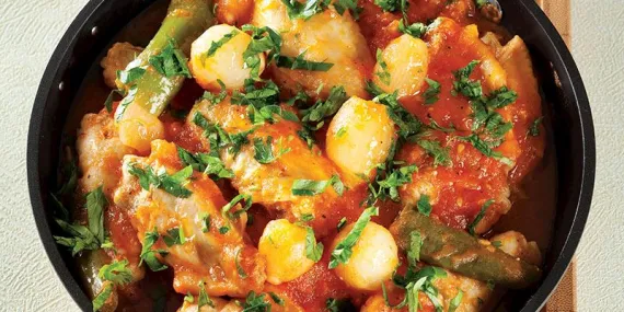 Domates soslu tavuk kanat