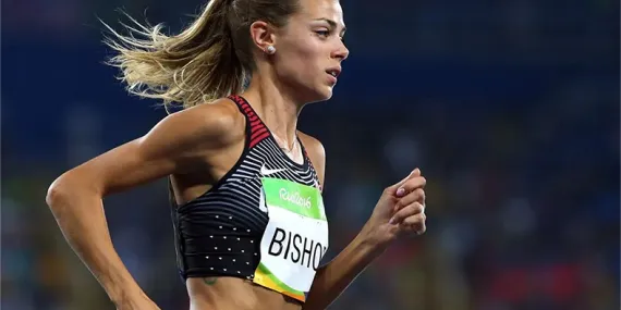 Spor Yapan Kadınların Göğüsleri Neden Daha Küçüktür? Bilimsel Sebepleriyle Açıklıyoruz