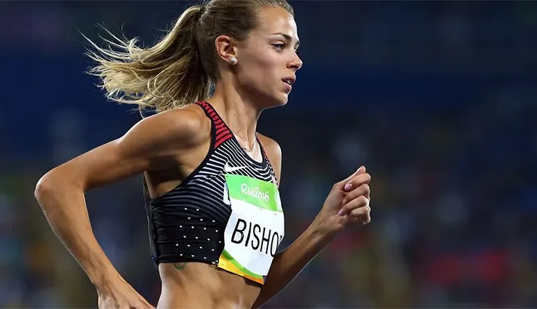 Spor Yapan Kadınların Göğüsleri Neden Daha Küçüktür? Bilimsel Sebepleriyle Açıklıyoruz