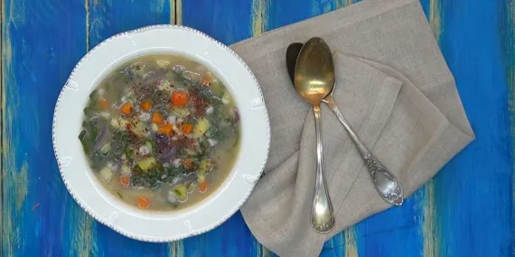 Yarma mısırlı ıspanak çorbası